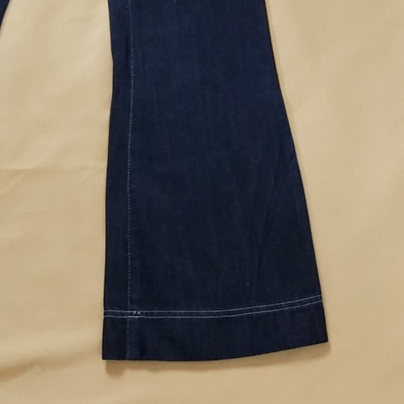 NWOT Freestyle Revolution Flare Woman Jeans Size 9 - Picture 2 of 9
